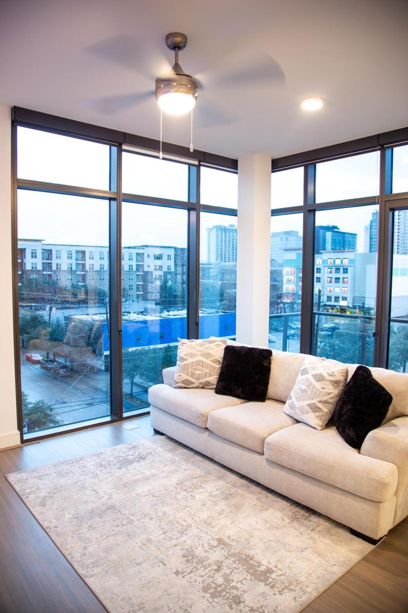 יוסטון Cozy Home Toyota Center מראה חיצוני תמונה