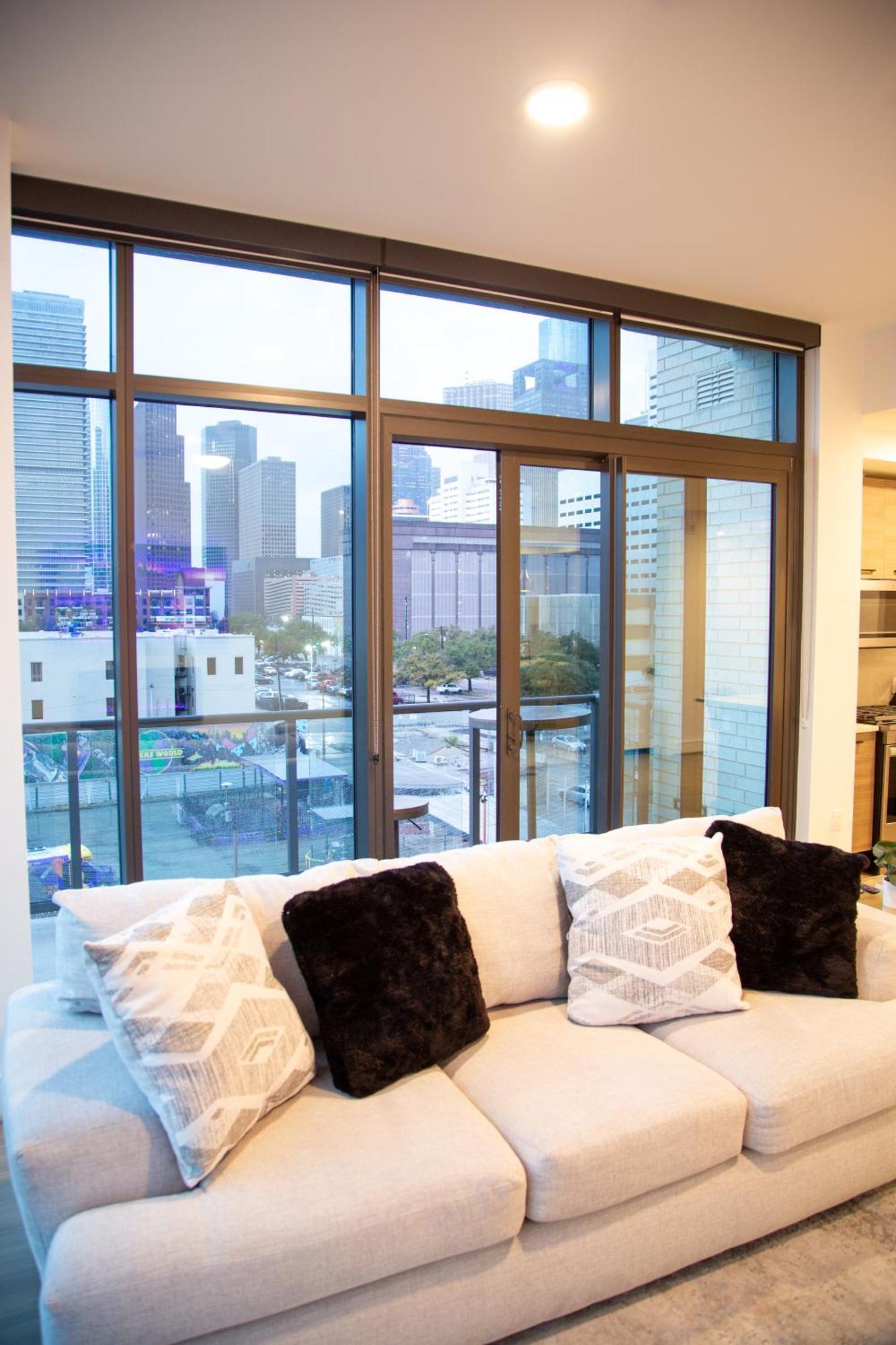 יוסטון Cozy Home Toyota Center מראה חיצוני תמונה