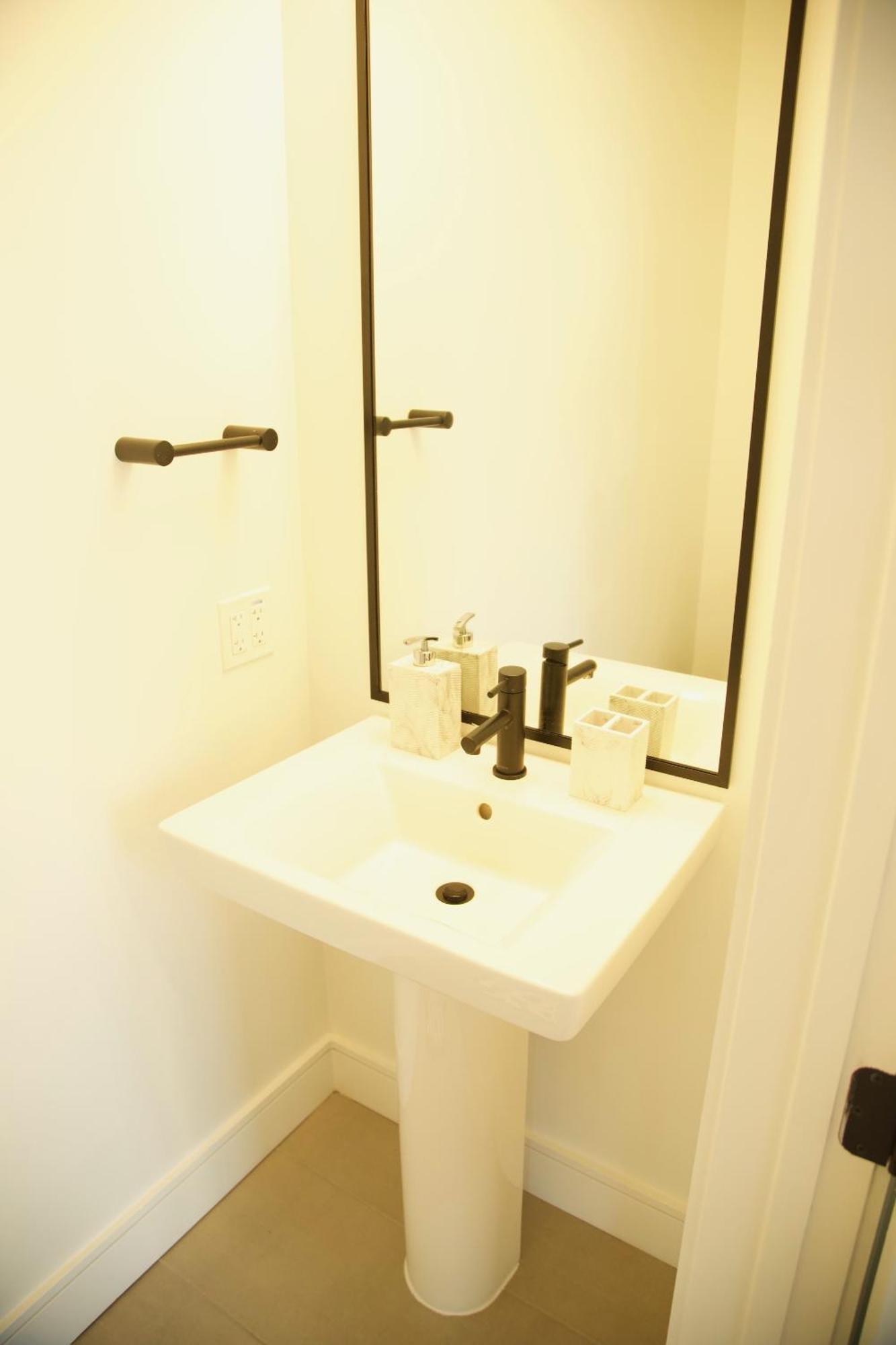 יוסטון Cozy Home Toyota Center מראה חיצוני תמונה